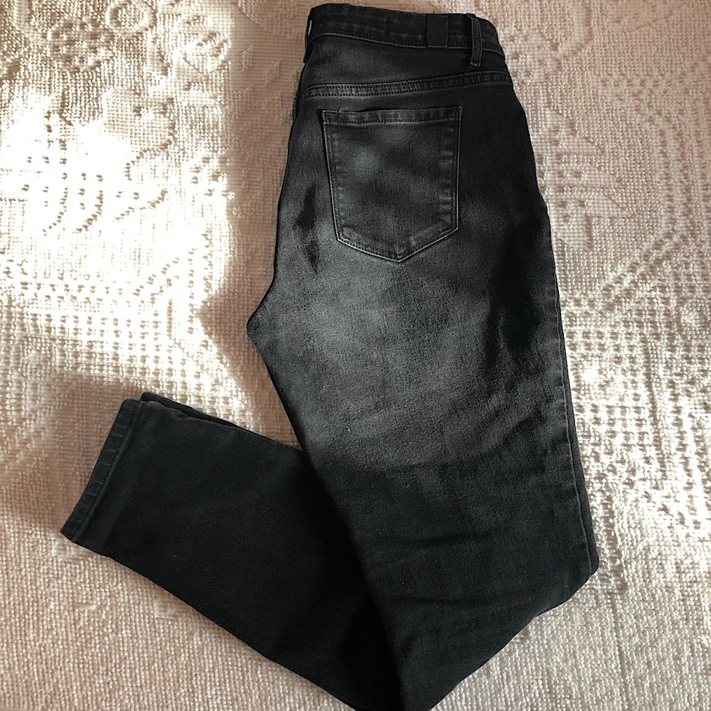 Vera Wang Black Skinny Jeans
